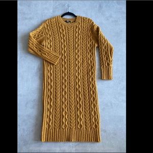 Uniqlo midi sweater dress